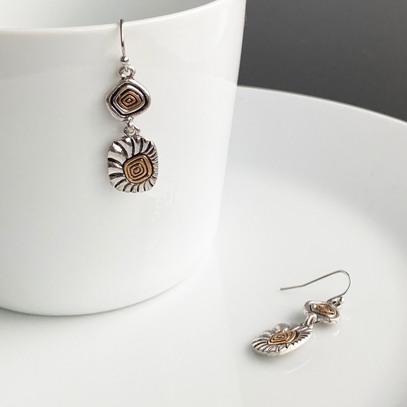 NEW Chamomile retro earrings - Picture 3 of 6